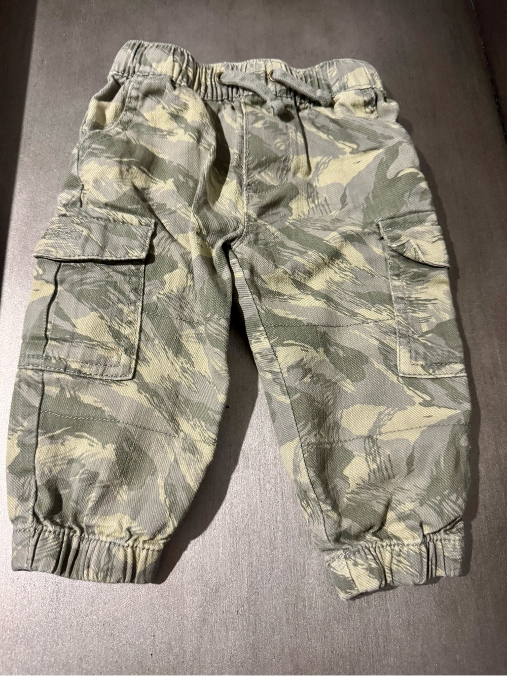 ✨NWOT✨Carter’s Camo 🌿Cargo Pants